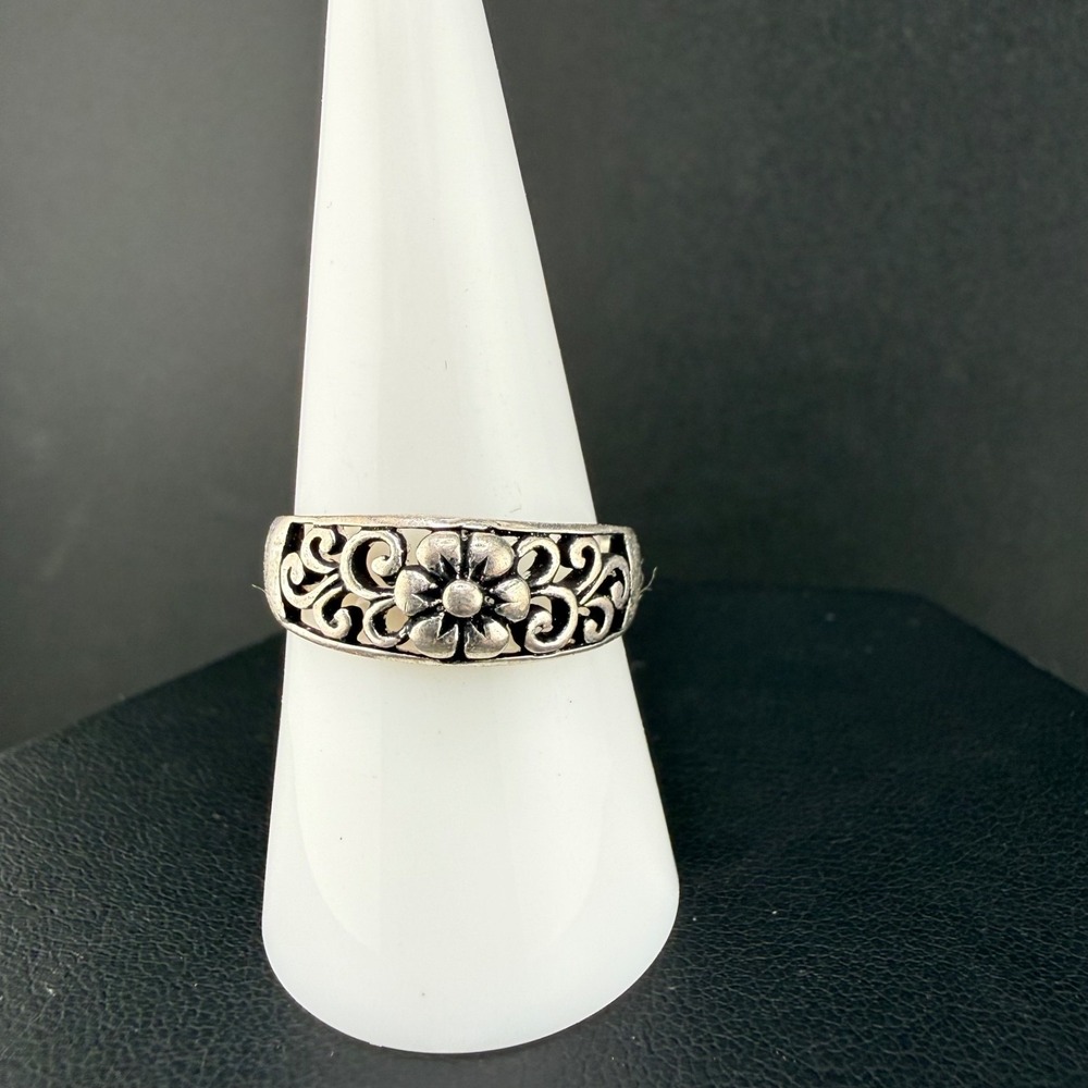 Vintage LA Ring Silver Flower Filigree Band 8.75